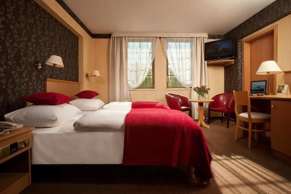 Hotel Great Polonia Krakow Airport - Ex Hotel Witek Модльничка 4*,  Польша